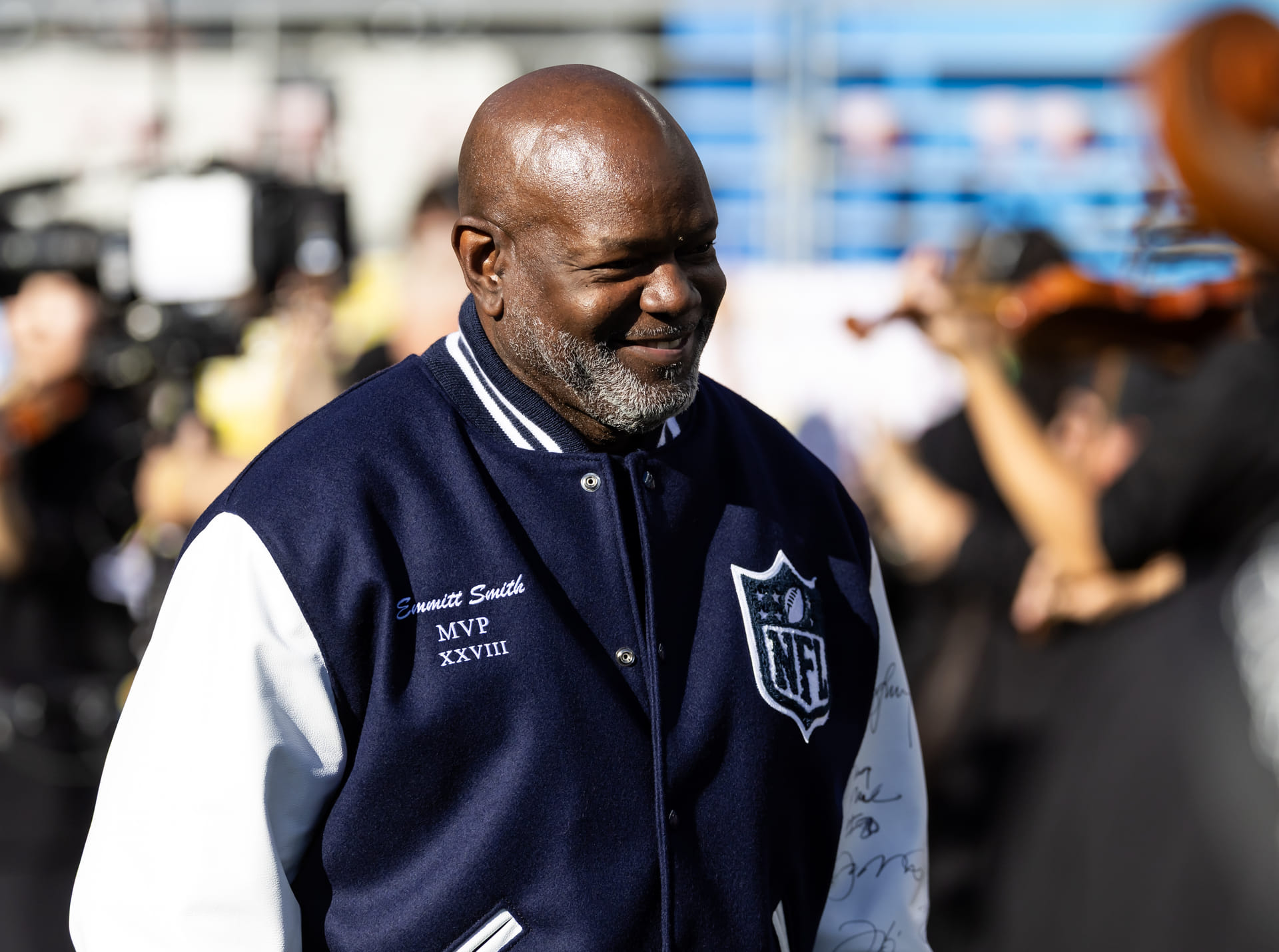 "You'll see sales, tickets, seats going down”: Cowboys legend Emmitt Smith sounds alarm for Jerry Jones not paying attention to fans