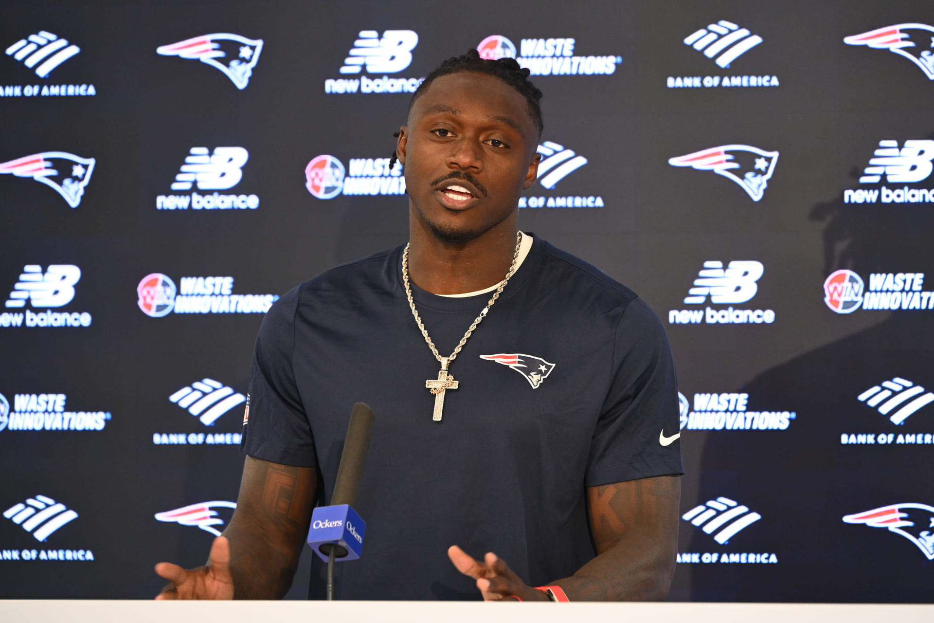 "No one more excited than AJ Brown": NFL fans react to star WR's first look in Patriots no. 1 uniform