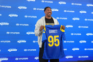 NFL: Los Angeles Rams DE Myles Garrett - Fonte: Imagn