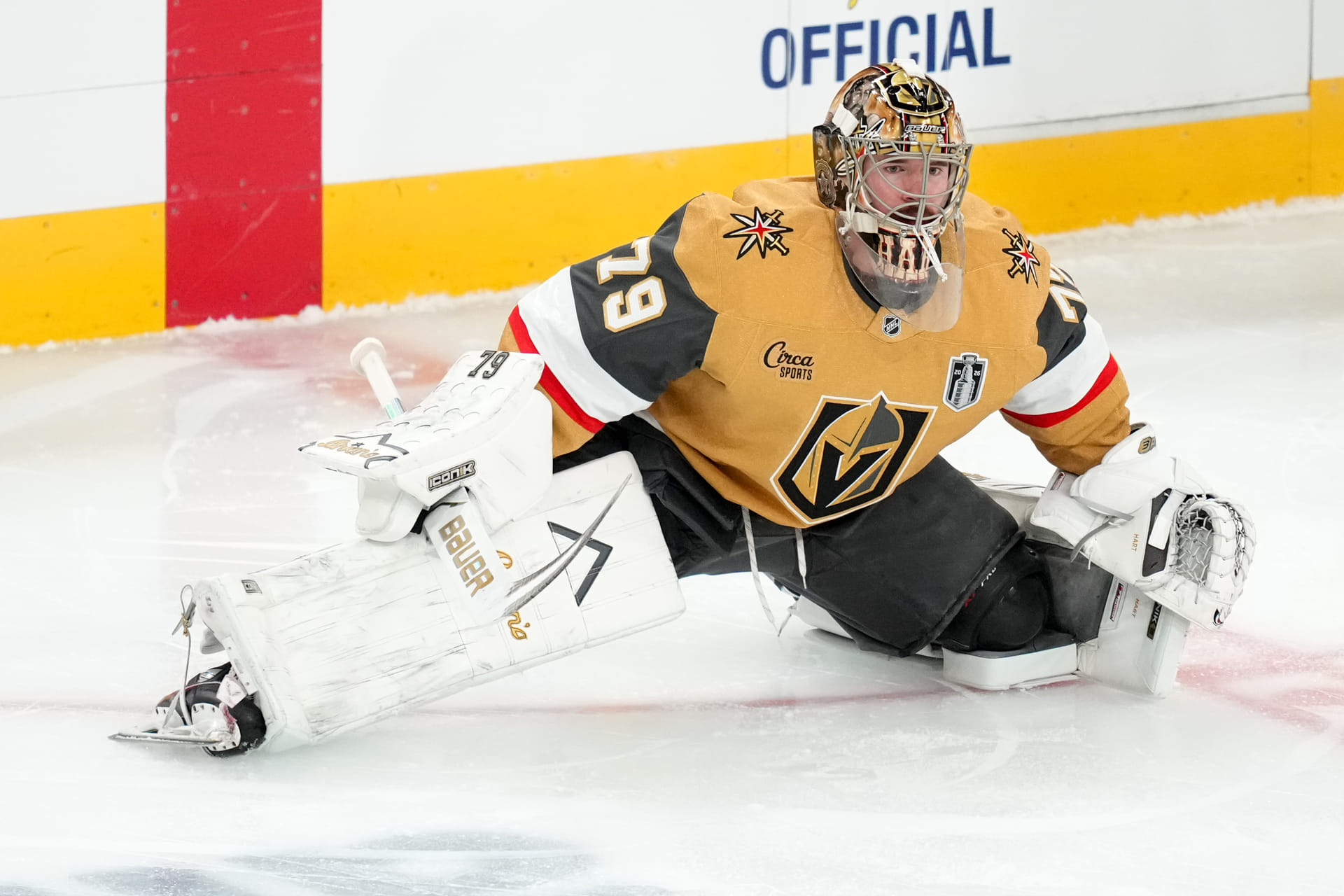 Wayne Gretzky backs Carter Hart despite recent criticism - "Messier told me 40 years ago stats are for losers"