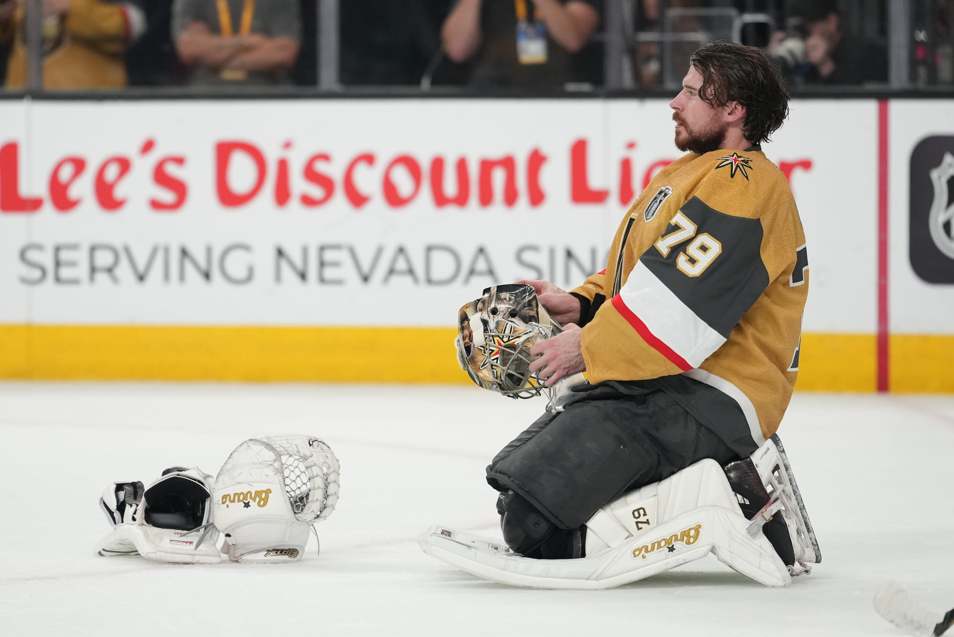 Fans take digs as Carter Hart picks up unwanted Stanley Cup Final record after Golden Knights' Game 4 loss: "Always been a mid goalie"