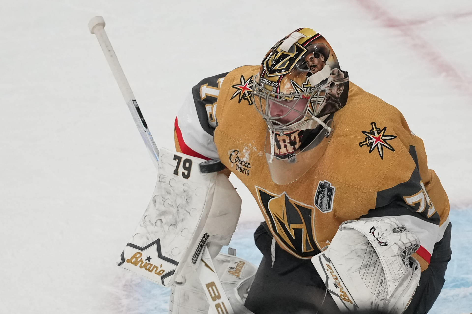 [WATCH] Carter Hart cries in Jack Eichel's arms after Vegas Golden Knights lose Stanley Cup Final