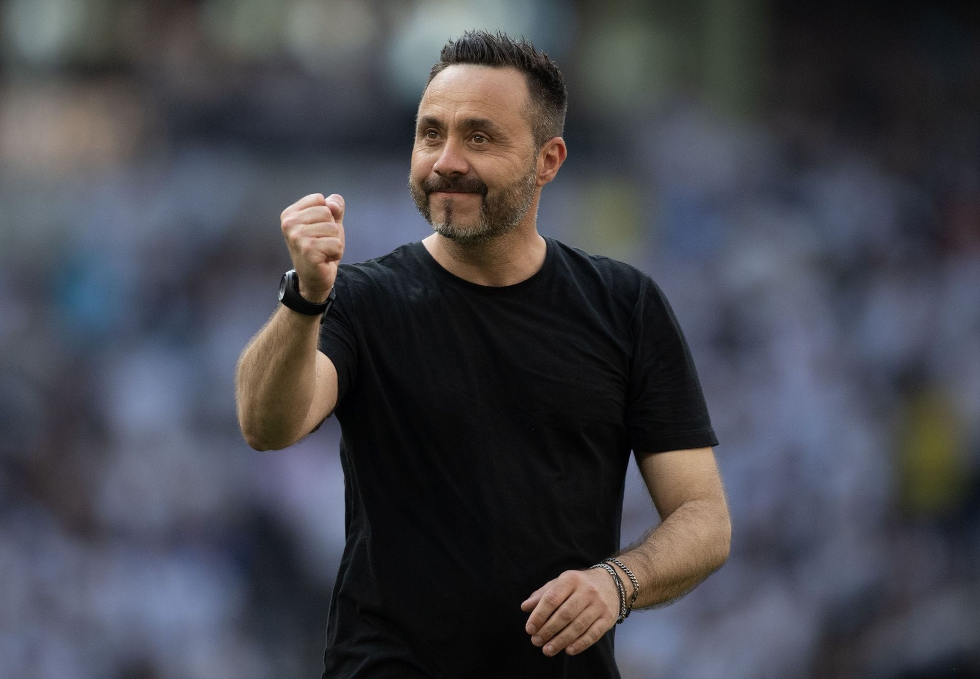 Tottenham open talks to sign Manchester City linked midfielder: David Ornstein