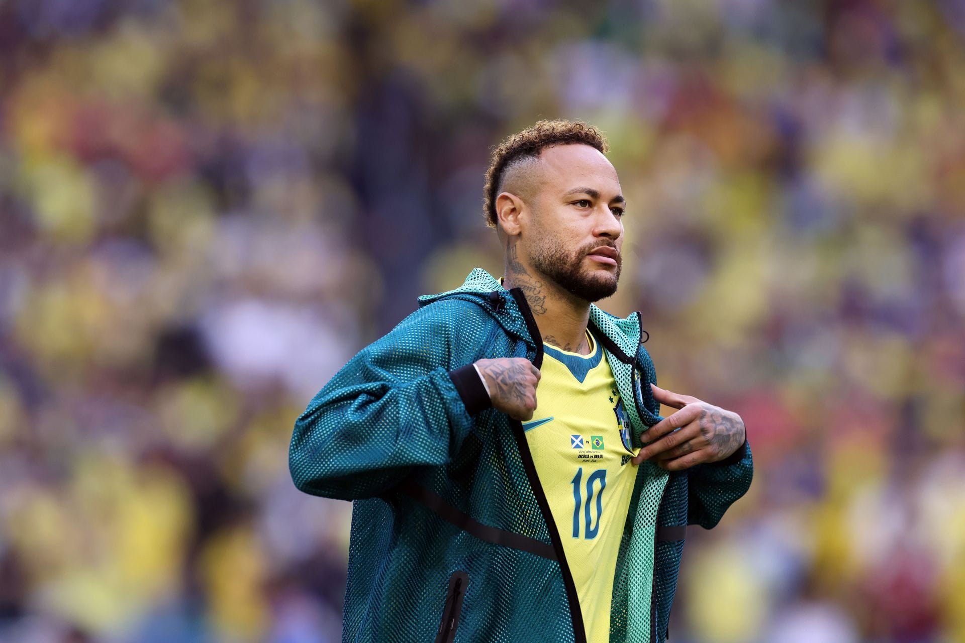 France star gets emotional after getting signed jersey from his idol Neymar during FIFA World Cup