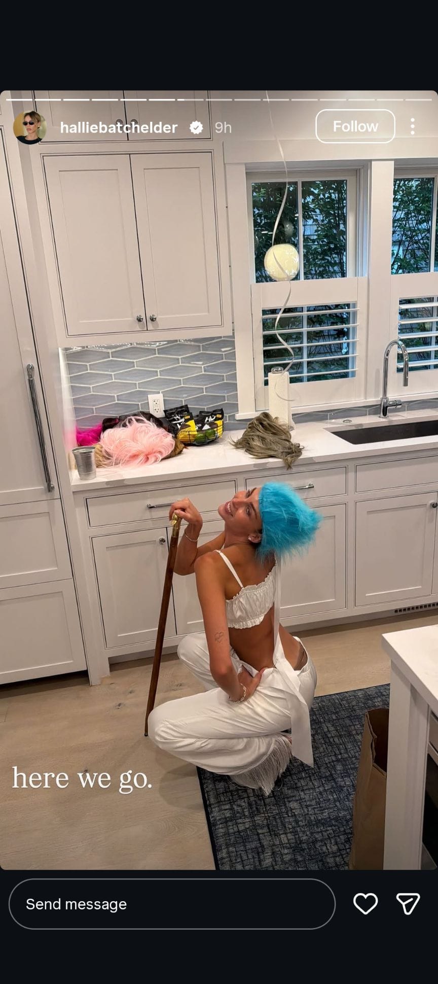 História de Hallie Batchelder no Instagram