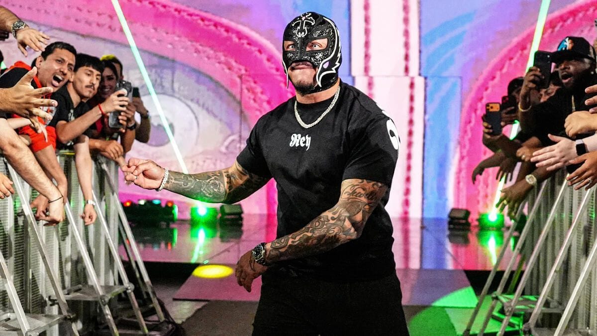 Rey Mysterio Hit With Personal Verbal Abuse From WWE RAW Star