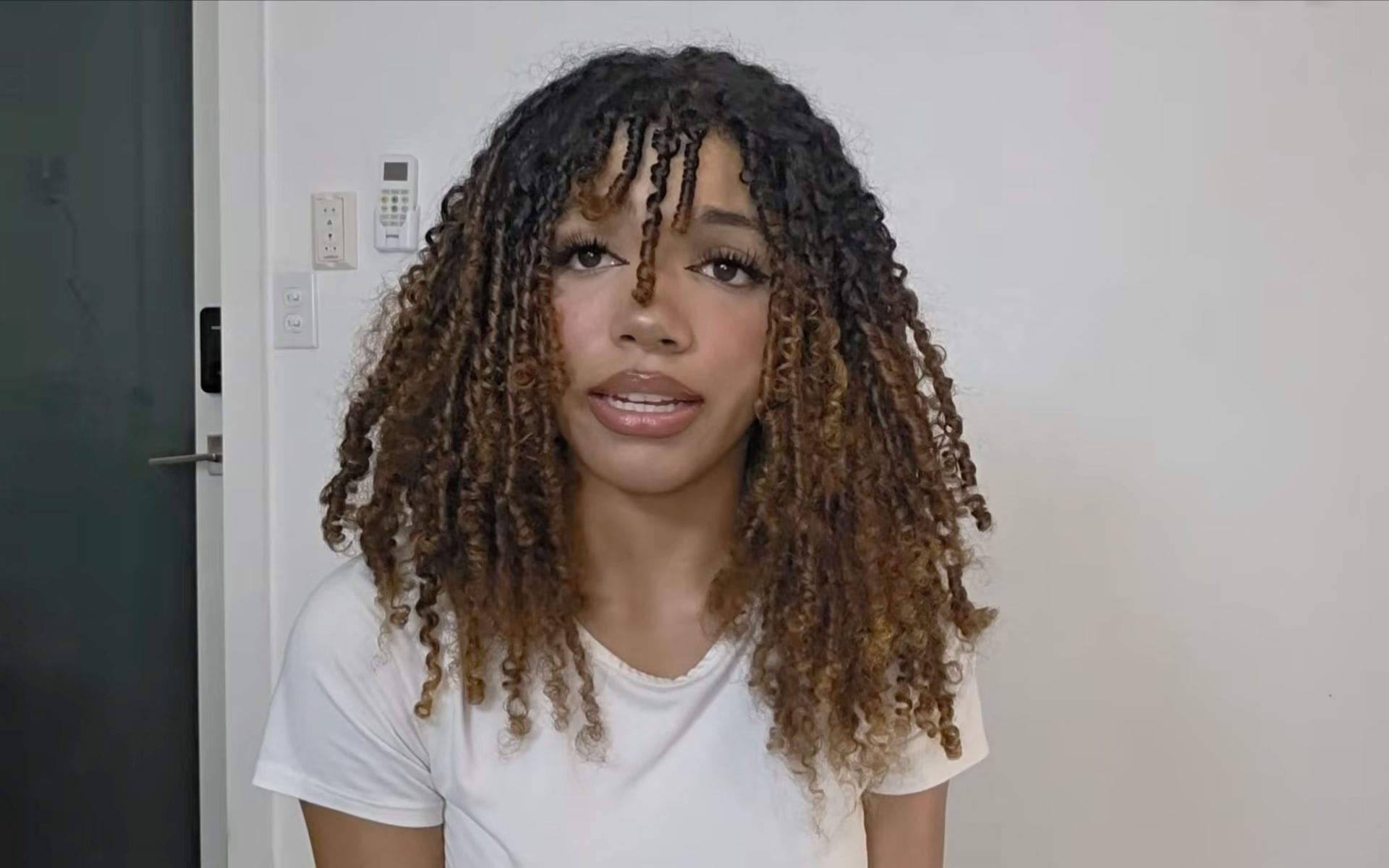Twitch streamer Kathelina, aka "Kvrtez," responds to allegations of cheating on her boyfriend with her blood cousin
