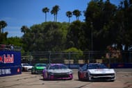 Ryan Blaney (12) lidera o piloto da 23XI Racing Tyler Reddick (45) e outros no San Diego Street Course em 21 de junho de 2026. - Fonte: Imagn