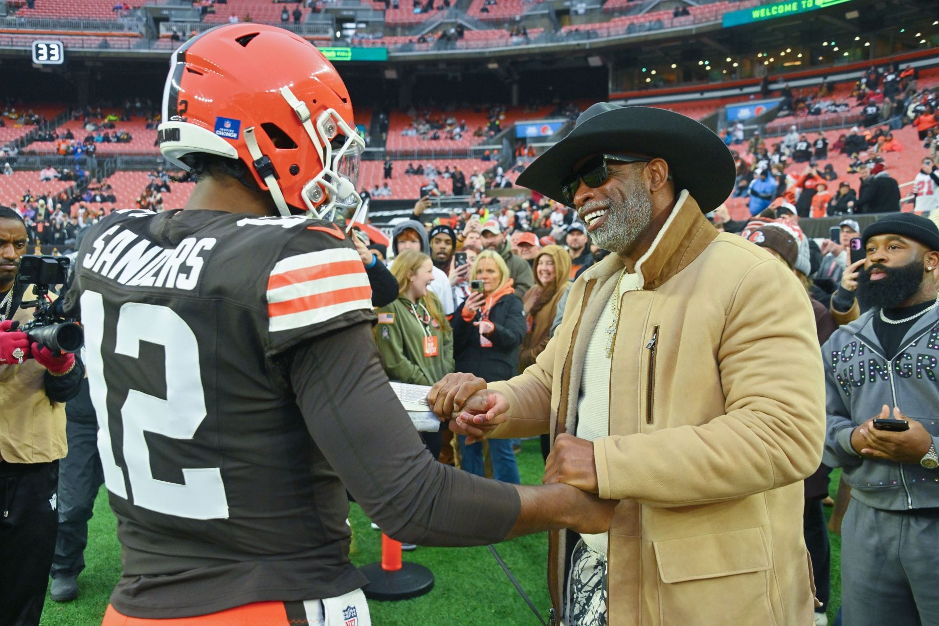 “He's gonna face haters like always”: Coach Prime backs ‘undervalued’ Shedeur Sanders to trump Deshuan Watson for Browns QB1 job