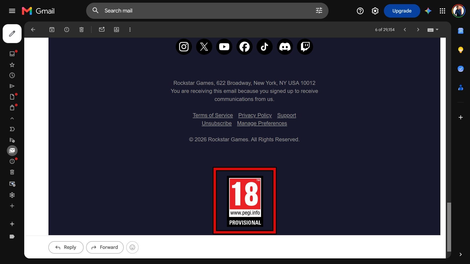 Adesivo provisório PEGI 18 sendo dado ao jogo (Imagem via Google || Rockstar Games || Sportskeeda)