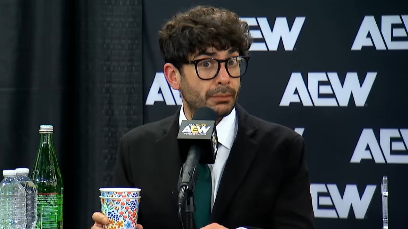 WWE veteran questions Tony Khan’s booking following a major name’s injury