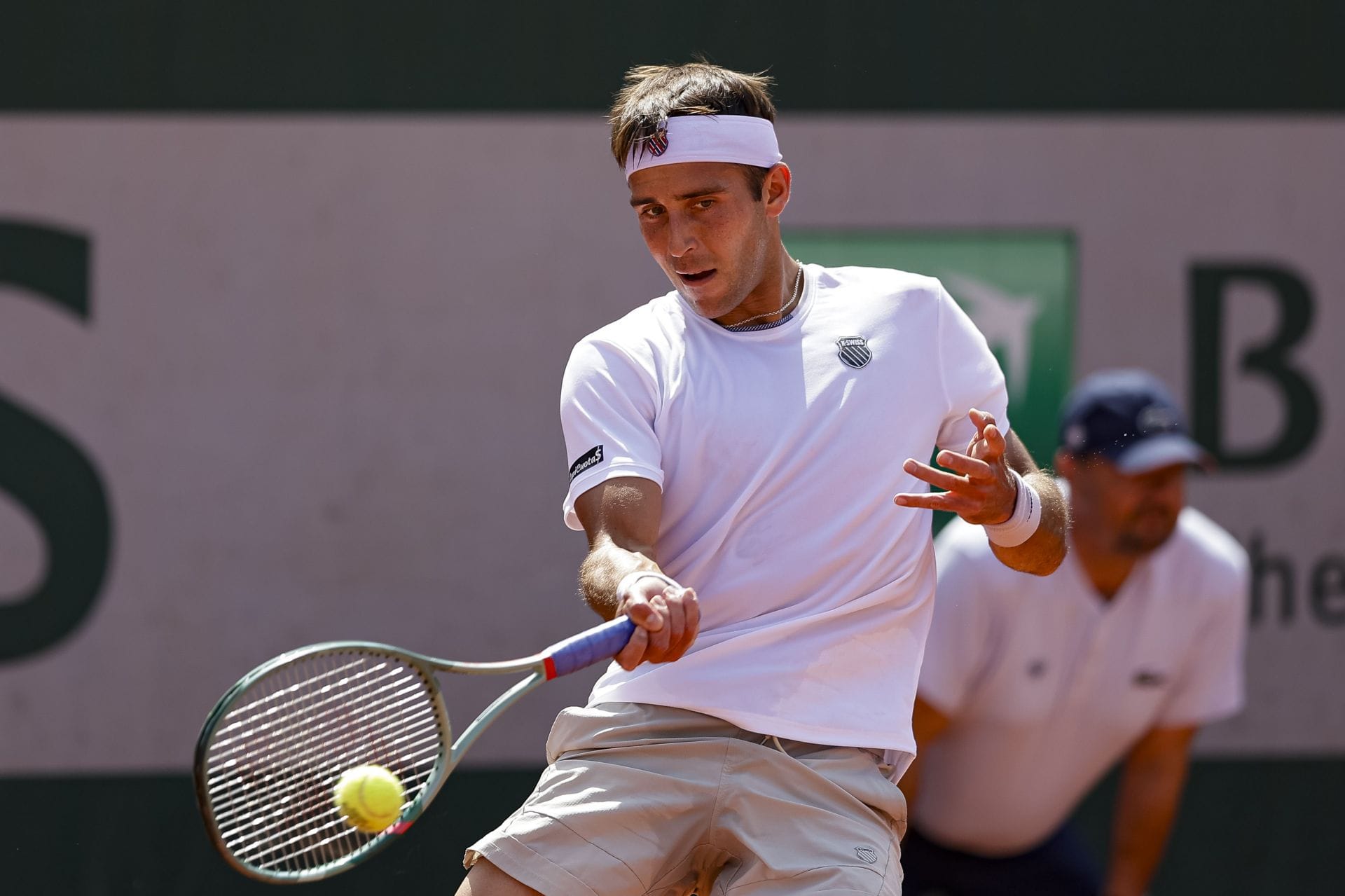 Tomas Martin Etcheverry da Argentina durante o Aberto da França de 2026 em Paris. (Foto de Getty Images)
