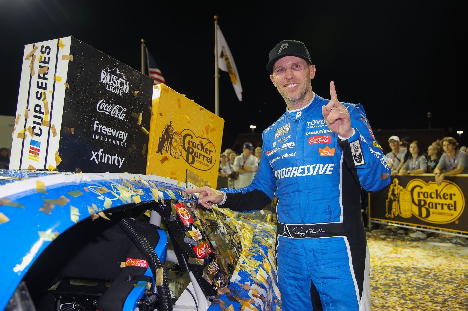 “Denny Hamlin is wrong”: Fans bash JGR star for controversial take on reducing NASCAR race length 