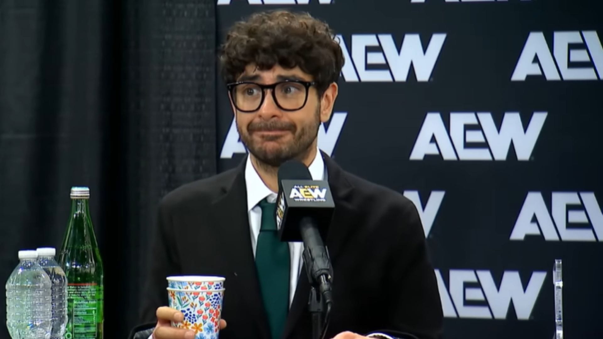 3 Reasons Tony Khan might never put the AEW World Title on 33-year-old star ever again