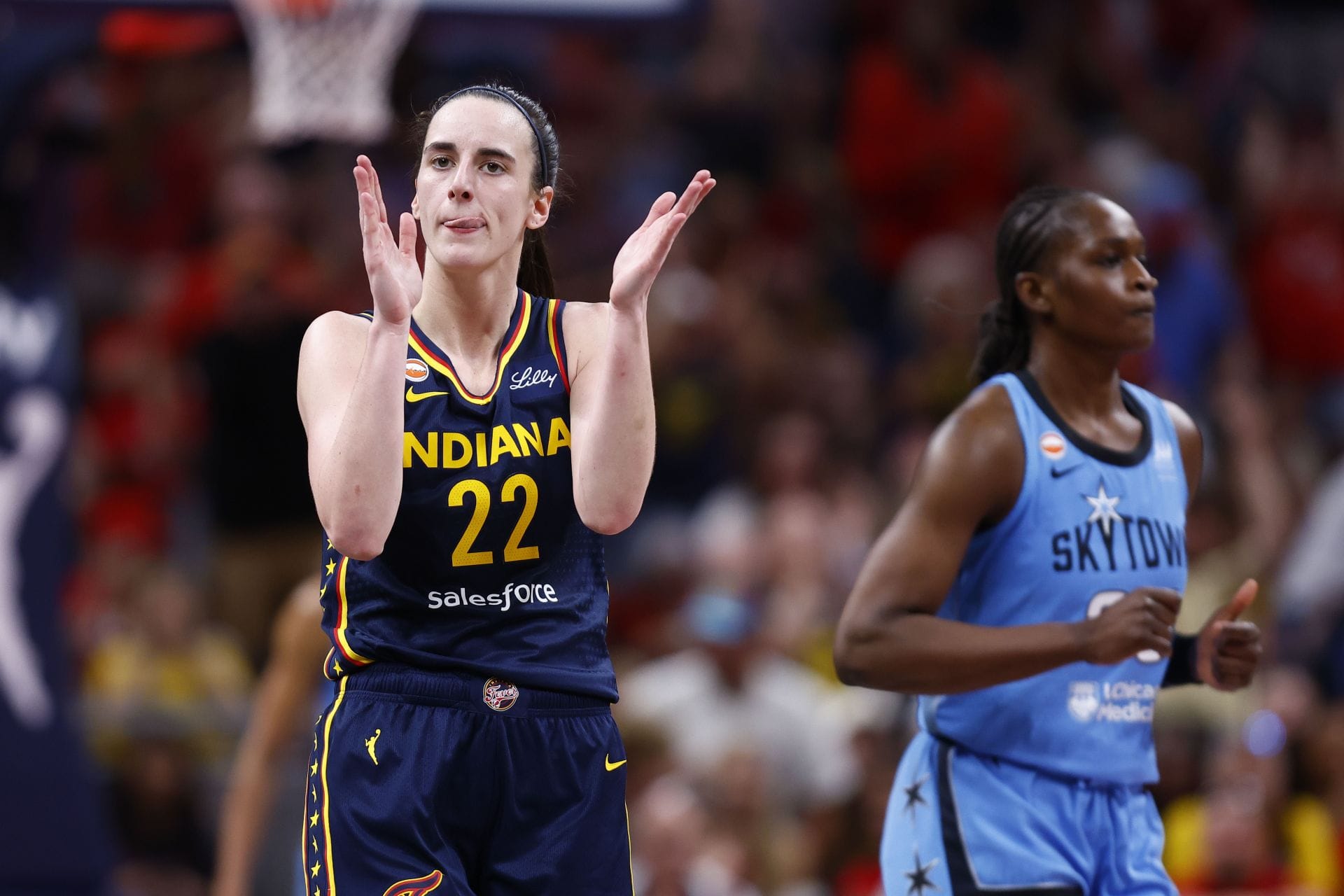 "Never touch CC ever again", "Stay away from our girl" - WNBA Fans Explode Over Caitlin Clark's Animated Exchange With Fever Staff