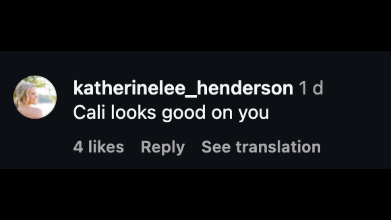 Captura de tela do comentário de Katherine Henderson na postagem de Chloe Holliday no Instagram (imagem via Instagram.com/@chloehollidayyy)