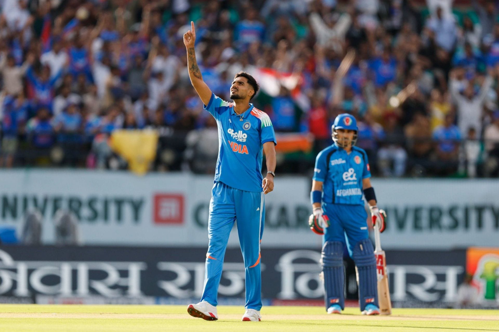 Debutant Gurnoor Brar strikes in his very first over to dismiss Ibrahim Zadran for 1 in IND vs AFG 2026 1st ODI [Watch]