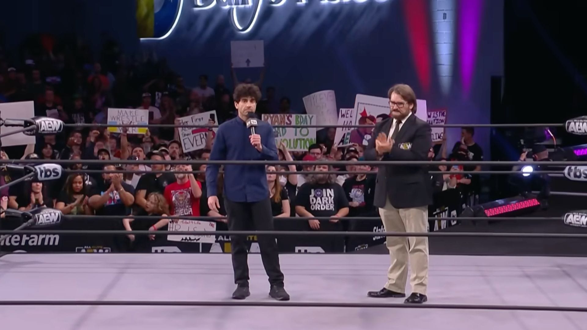 BREAKING: Earthquake Hits Mid-Match; Multiple Ex-AEW Names Involved