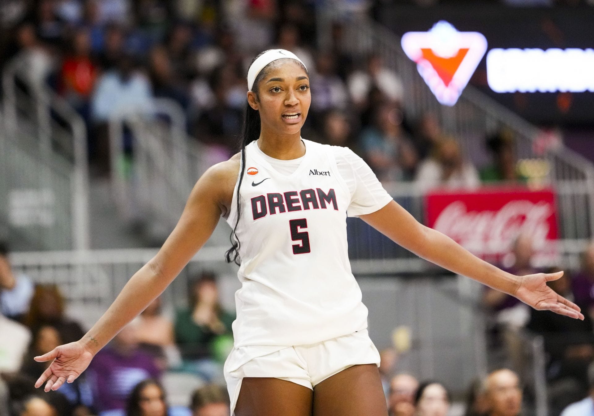 "Somebody Distract Luke Kornet": WNBA Fans Erupt As Atlanta Dream Announces Angel Reese 'Barbie Game Day' At State Farm Arena