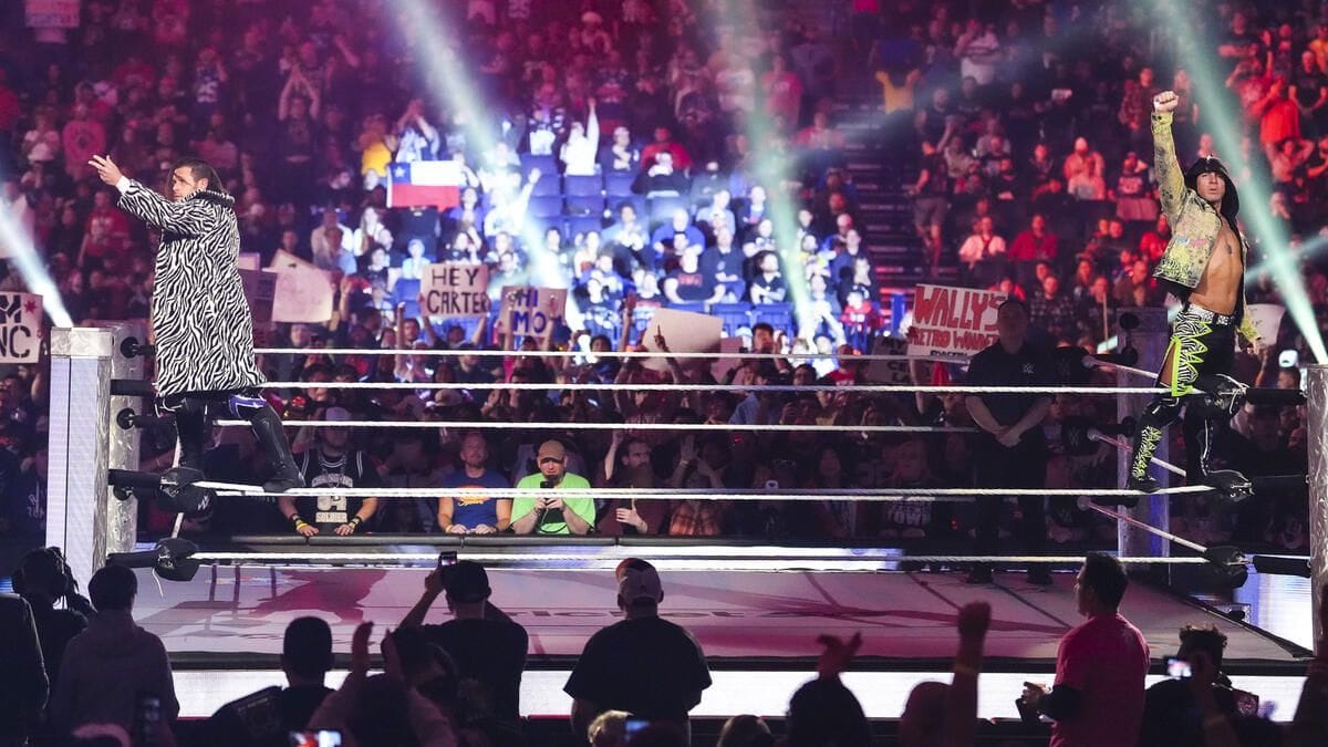 Um ótimo ajuste! (Fonte da imagem: WWE.com)