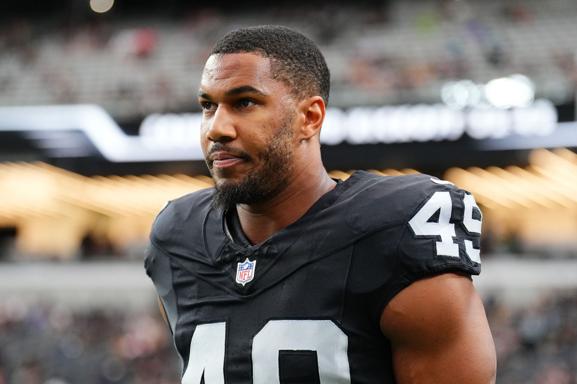 “This isn’t Maxx Crosby” “Jerry Jones doing dirty work”: NFL fans react as Cowboys sign ex-Raiders DE for 2026 season