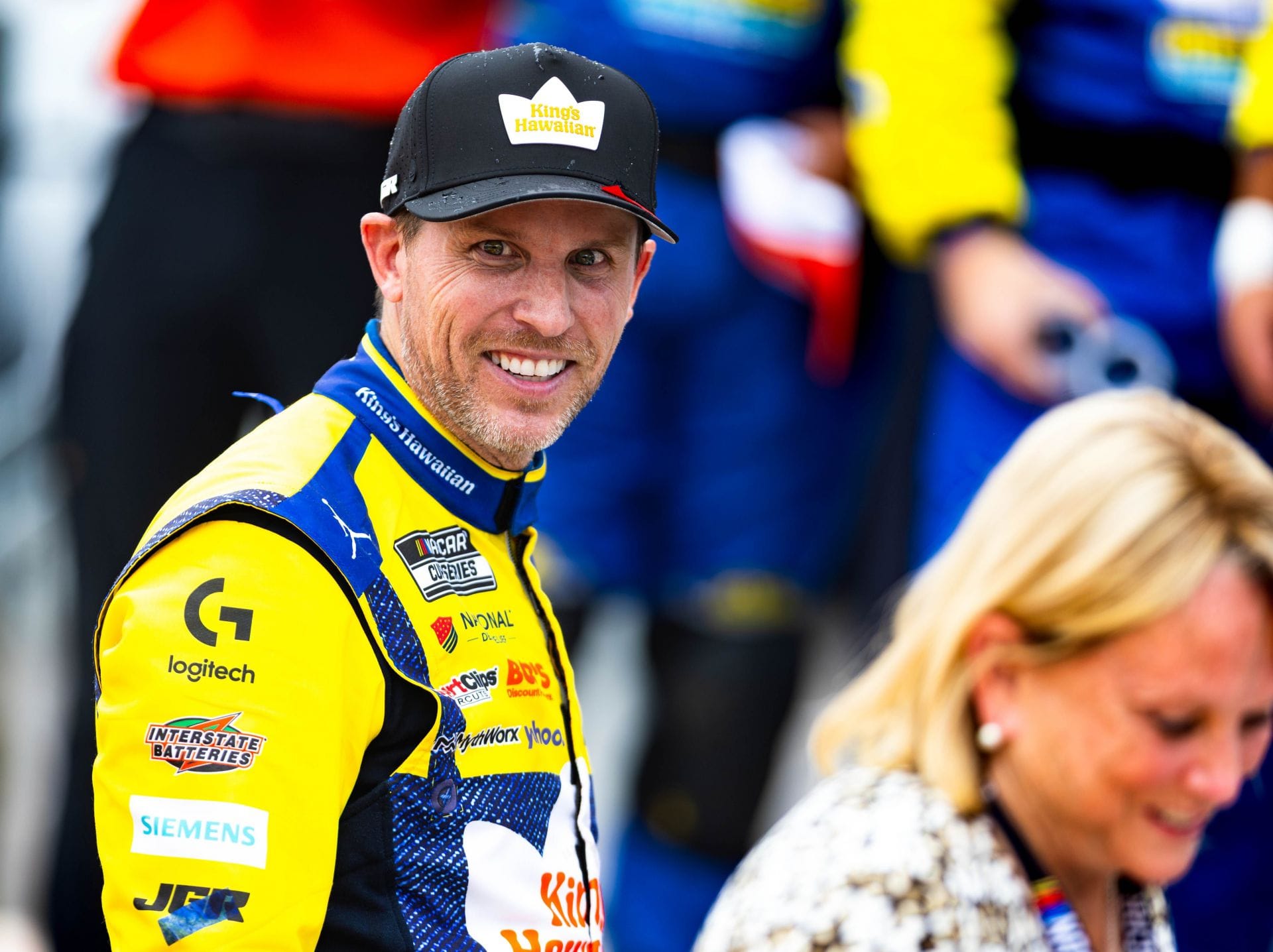 Denny Hamlin fires back at fan who brought up Michael Jordan in ‘absolute moron’ online debate
