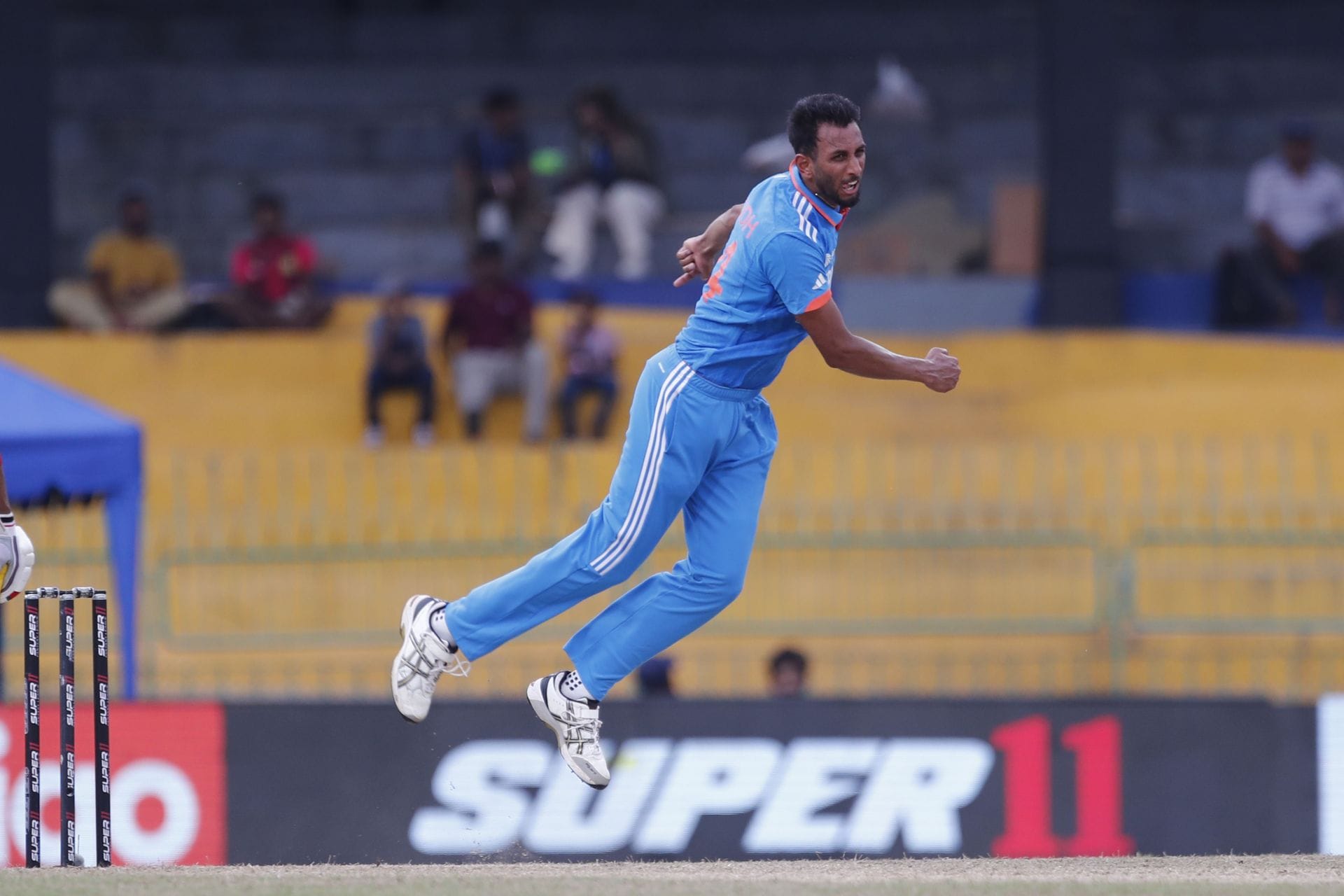 3 Indian bowlers who have dismissed the opposition's top 5 in an ODI