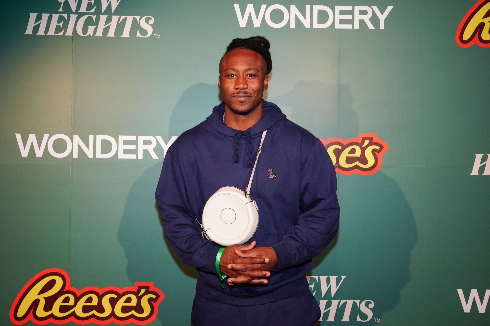 "Child abuse is crazy" "just hurting your kid": NFL fans rip Brandon Marshall for making his son run at 2 am as punishment