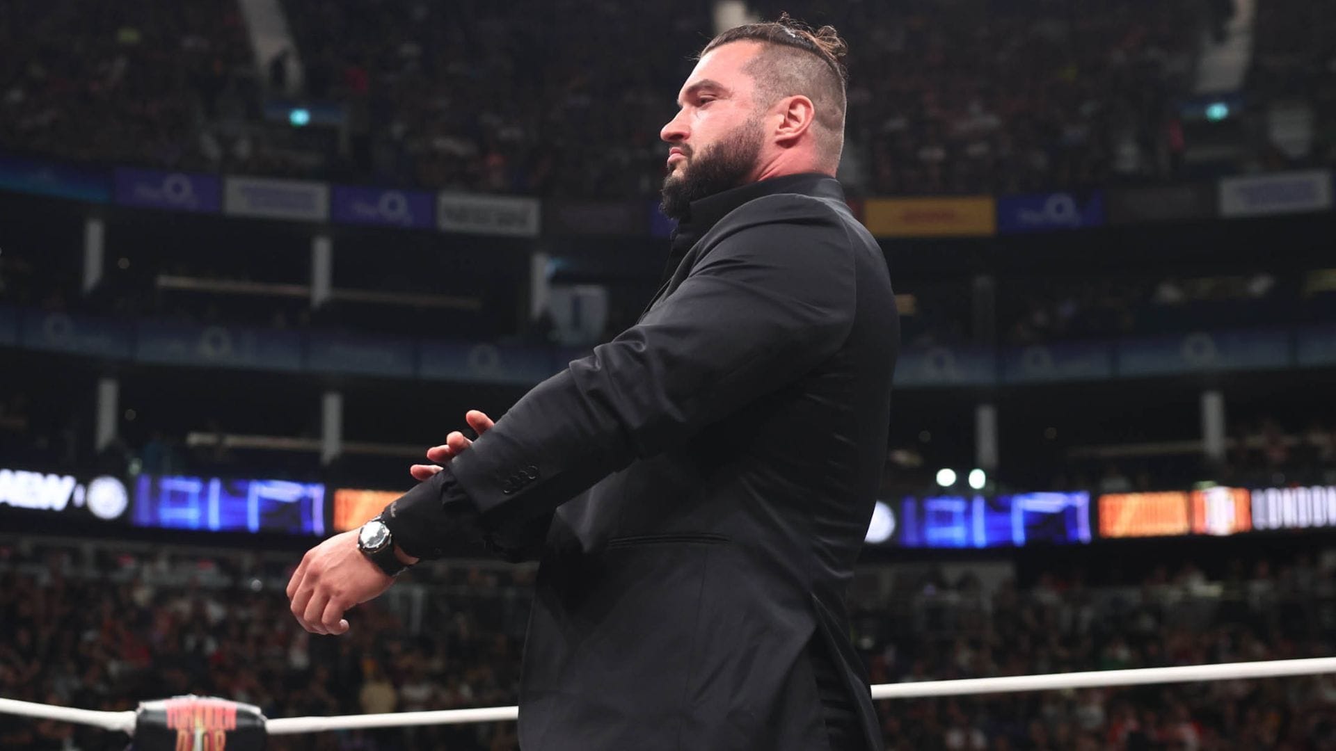 "A**hole" - AEW champion says his body is still in pain after match with Wardlow