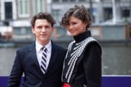 Tom Holland e Zendaya durante o Photocall Spider-Man: Brand New Day em 17 de junho de 2026 em Amsterdã, Holanda (Fonte: Getty)