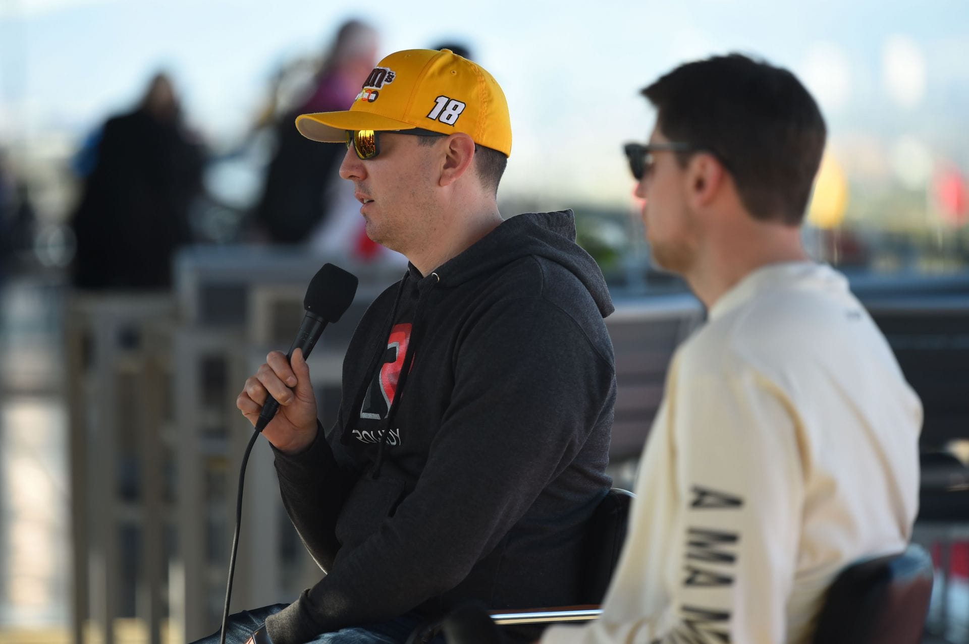 Kyle Busch e Denny Hamlin - Fonte: Getty