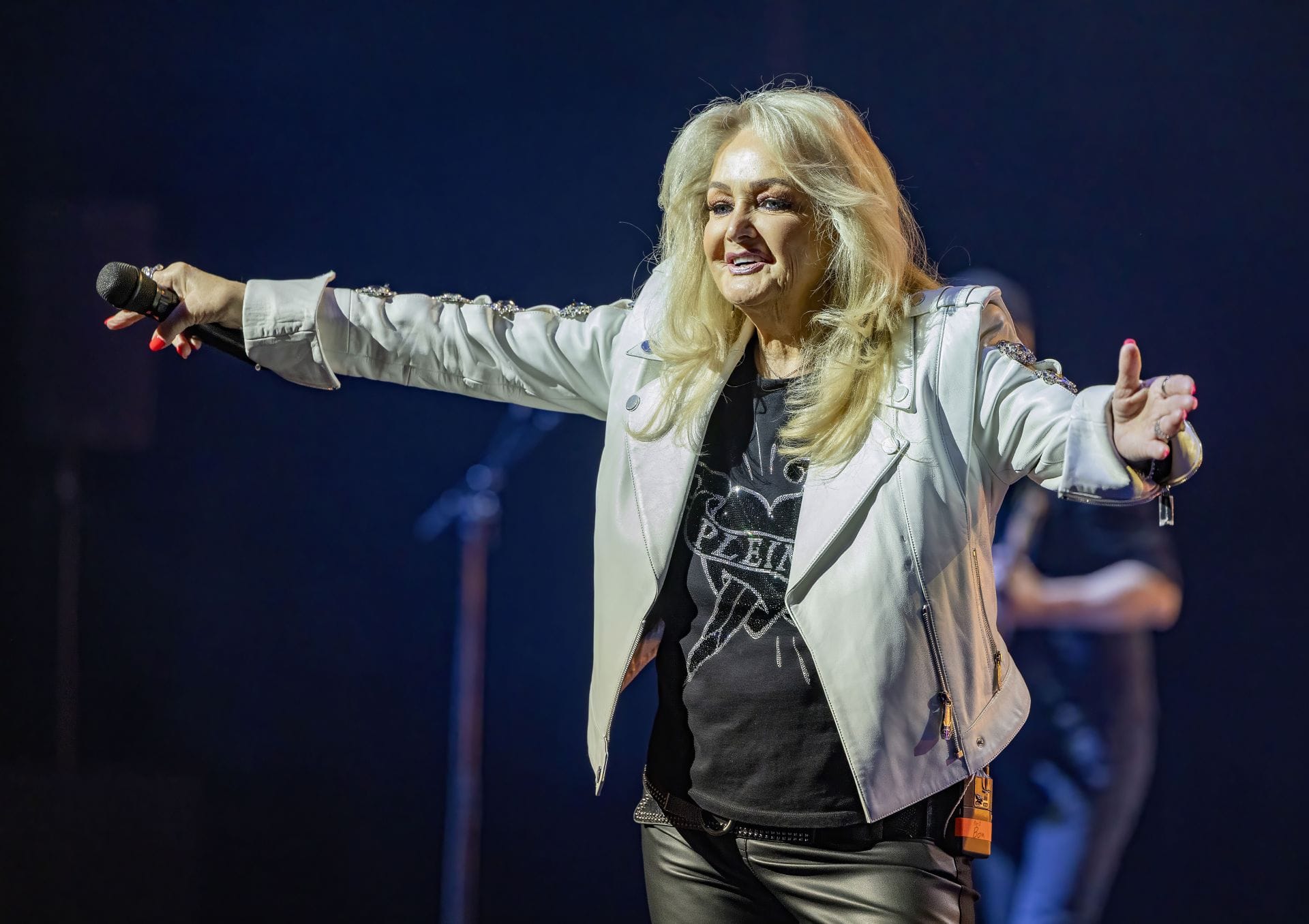 How is Bonnie Tyler now? Latest update on Welsh pop icon after she emerges from medically induced coma following critical surgery