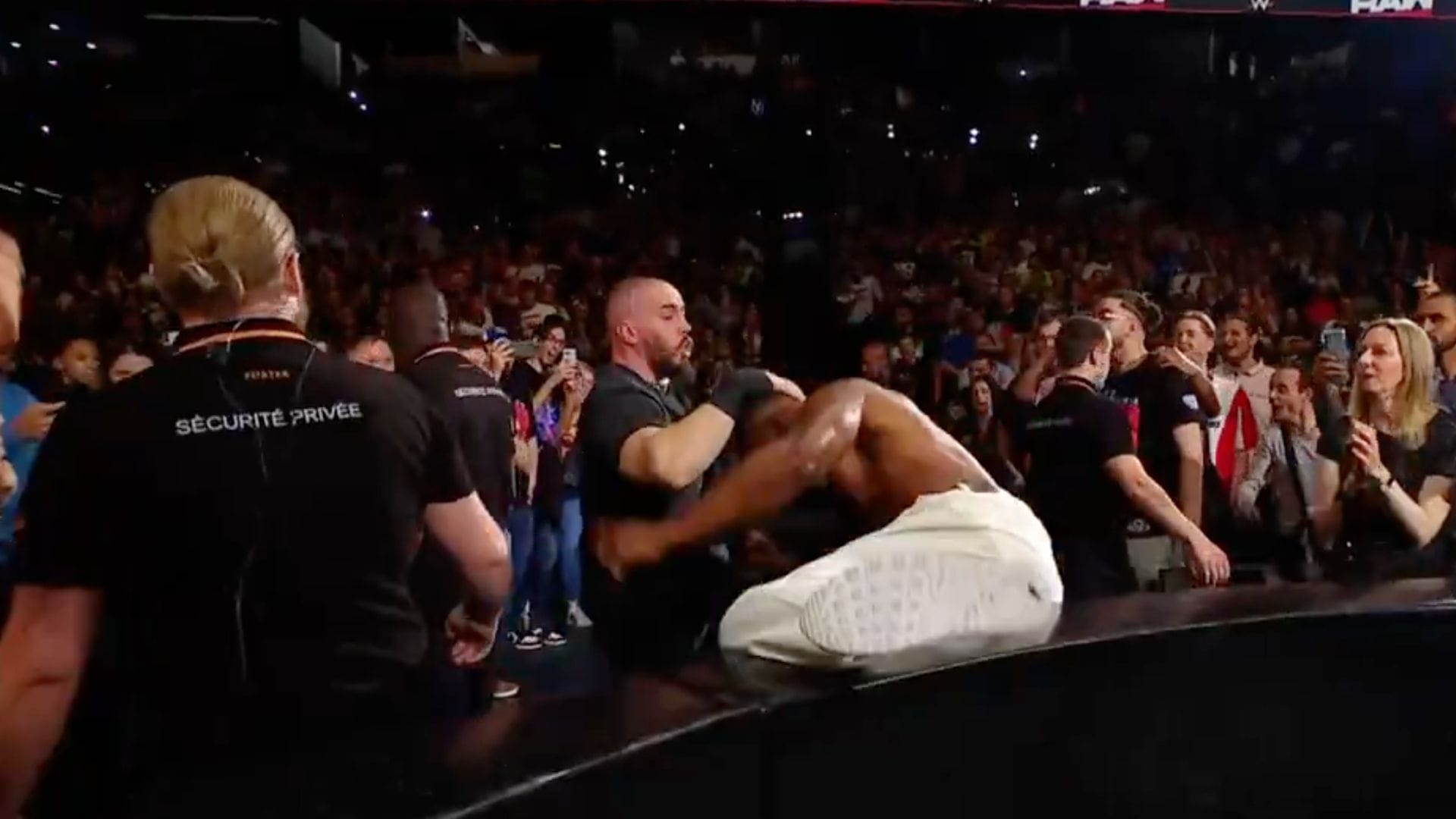 Major WWE star advances in King of the Ring after chaotic RAW finish