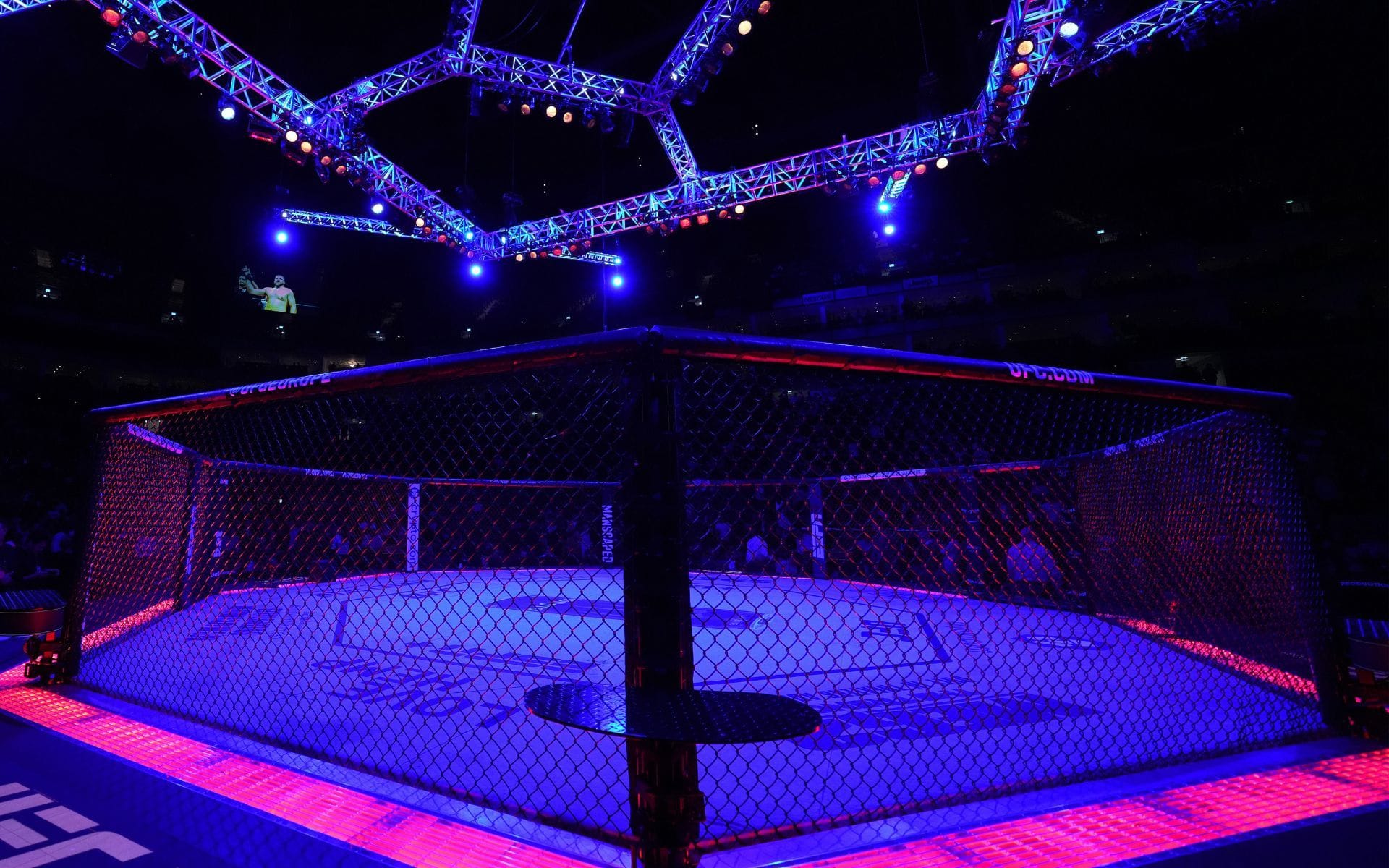 "Lost a friend. Lost a brother" - MMA world mourns as ex UFC fighter passes away at 45