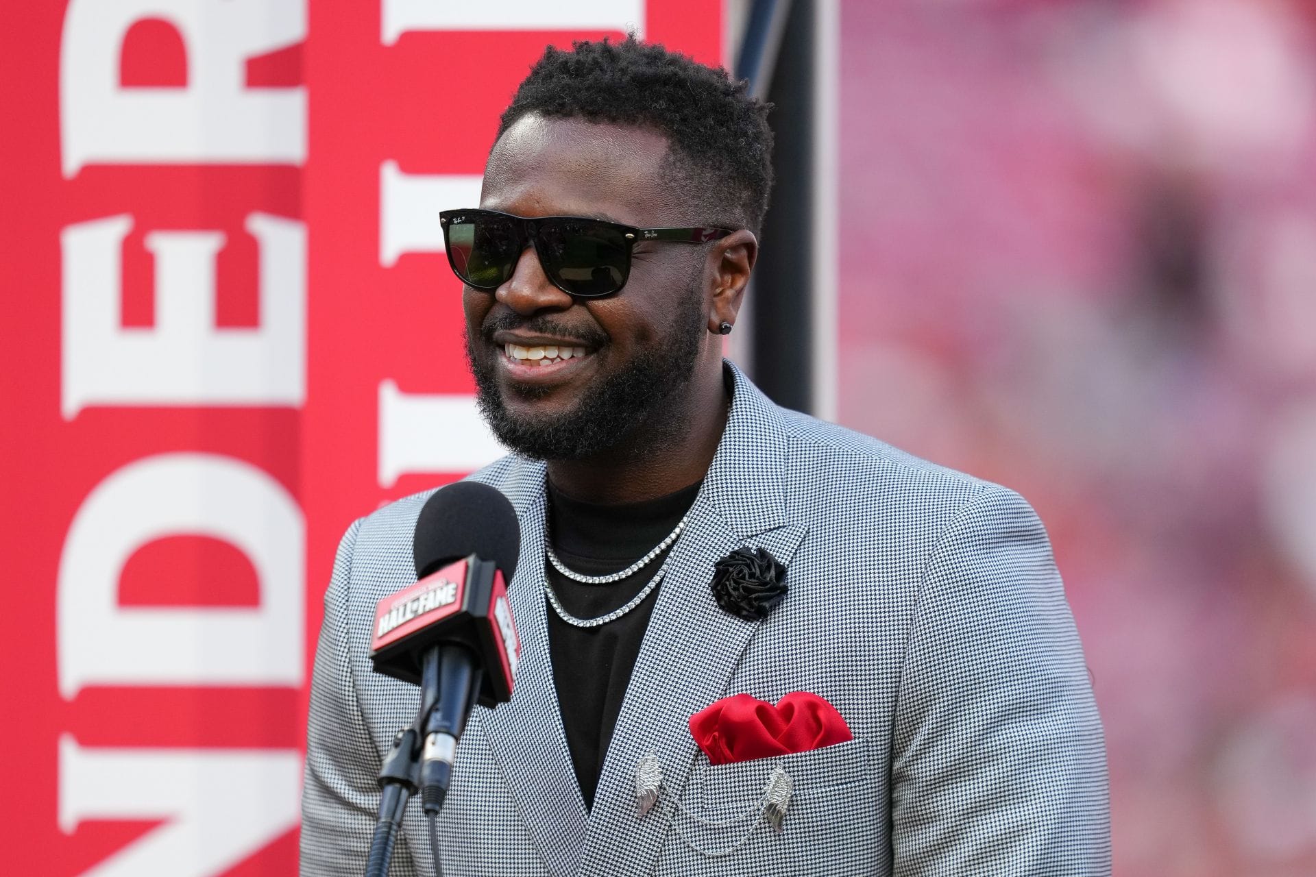 PICTURES: WWE superstar Jade Cargill all smiles with Reds legend Brandon Phillips in birthday selfies with their daughter
