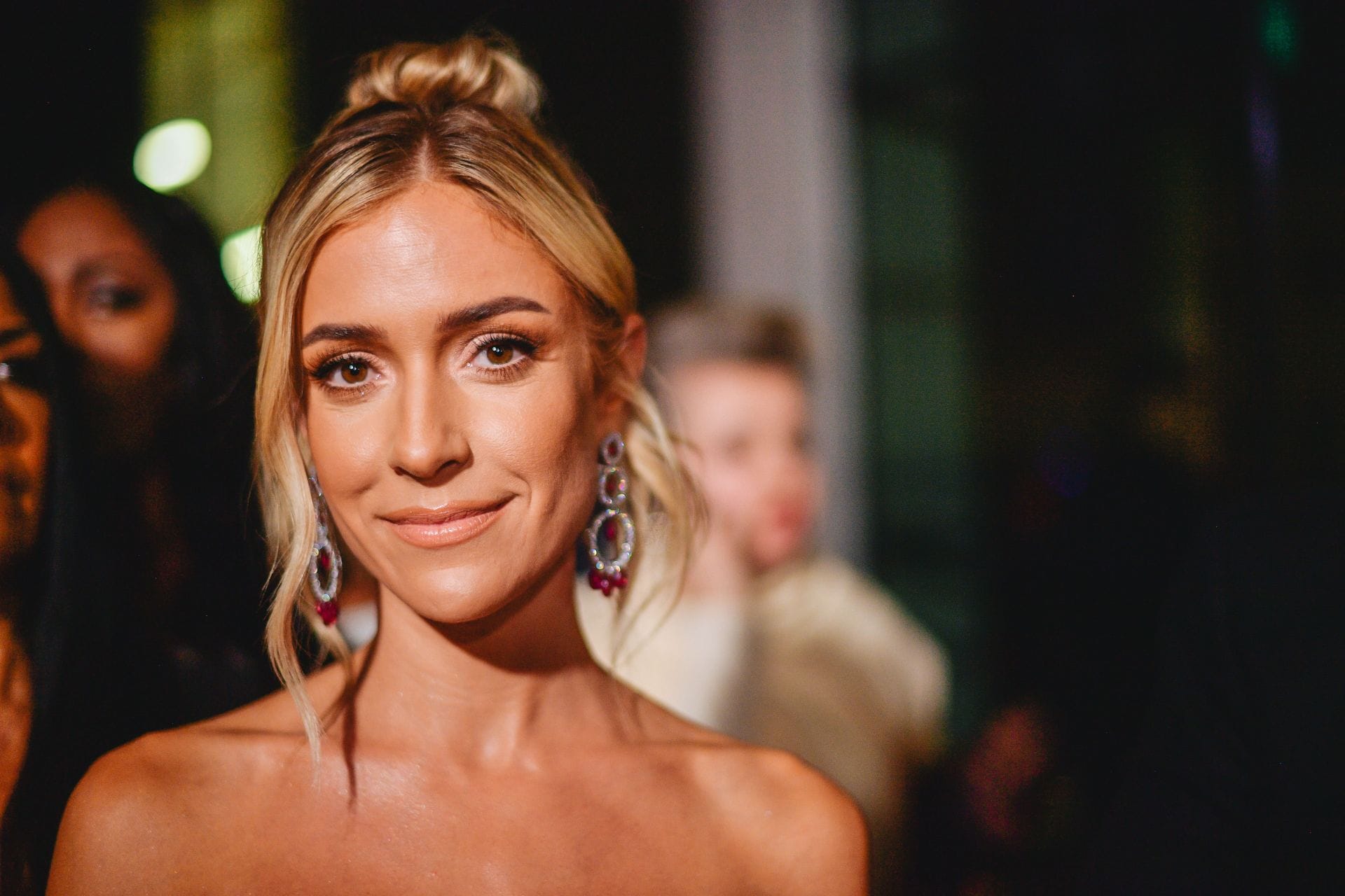 "OMG, this is a crazy story": Perez Hilton shocked after Kristin Cavallari reveals trick that "a very famous man" used to expose himself during a date