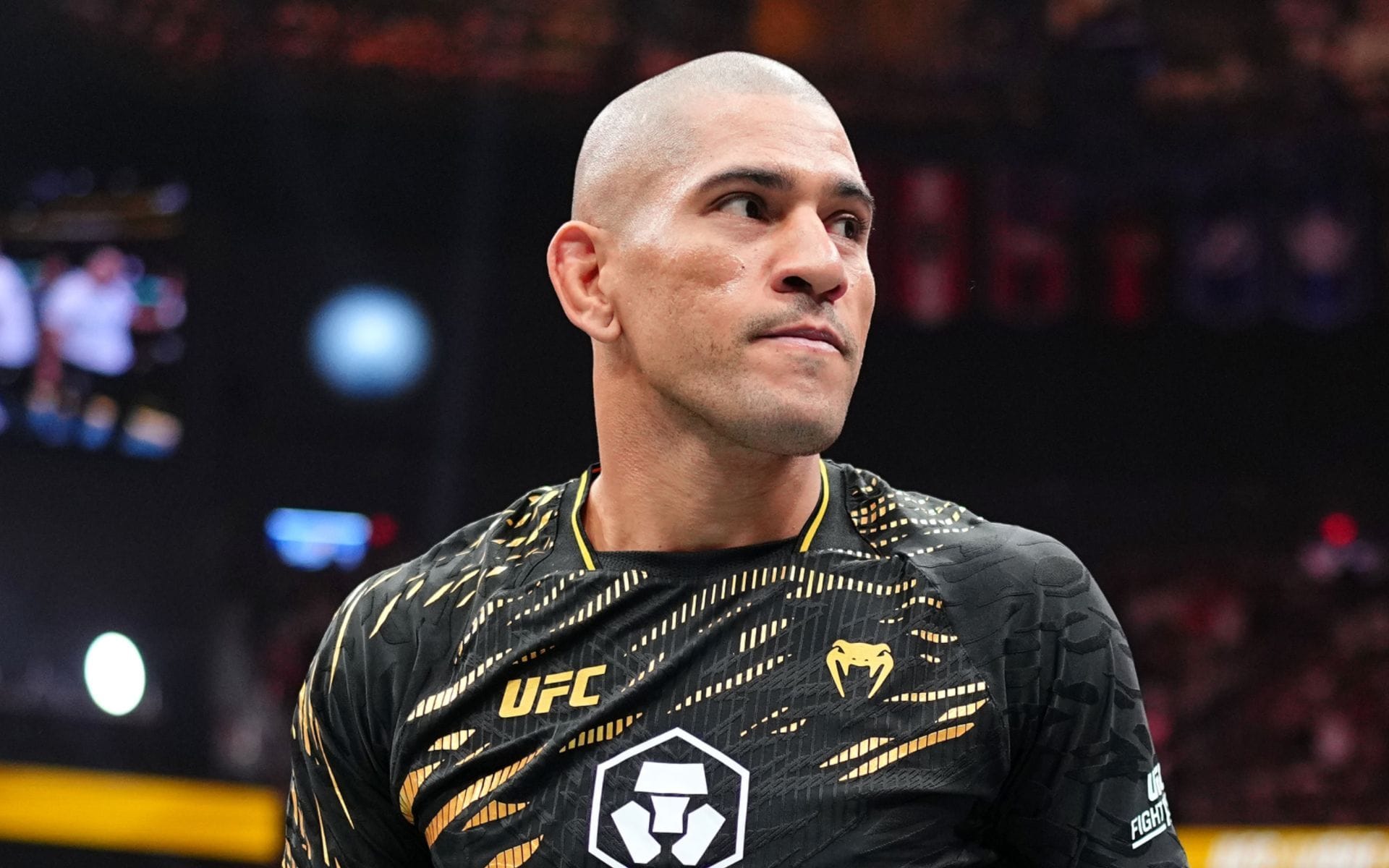 "I like challenges" - Alex Pereira picks between Jon Jones and Khamzat Chimaev as his preferred next opponent 