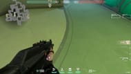 Fique em frente às caixas de radianite em A Link (Imagem via Sportskeeda Gaming || Riot Games)