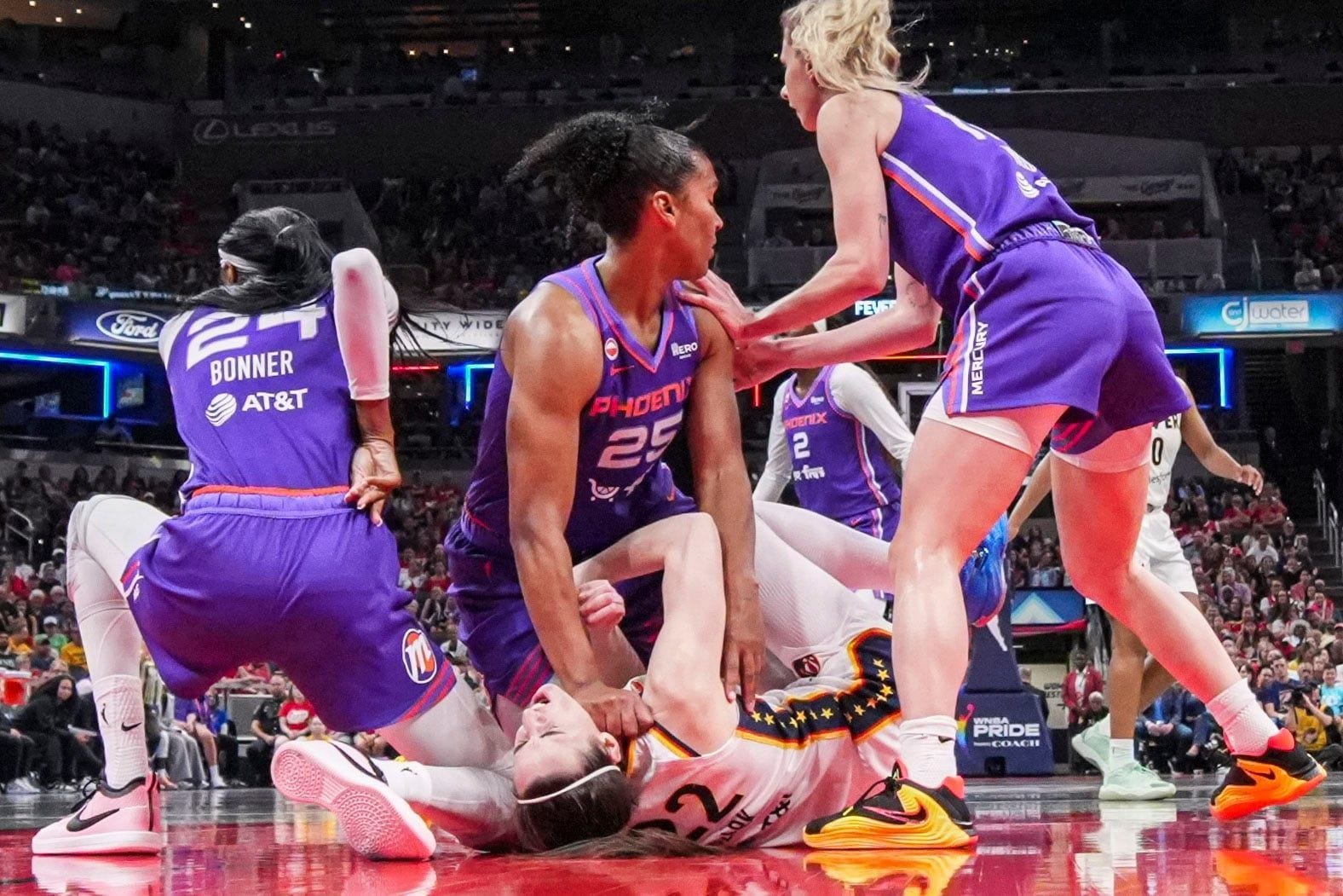 "Alyssa Thomas is endangering Thomas" - Jason Whitlock Points to Caitlin Clark's Ex-Teammate's Cryptic Post While Defending Alyssa Thomas' Actions