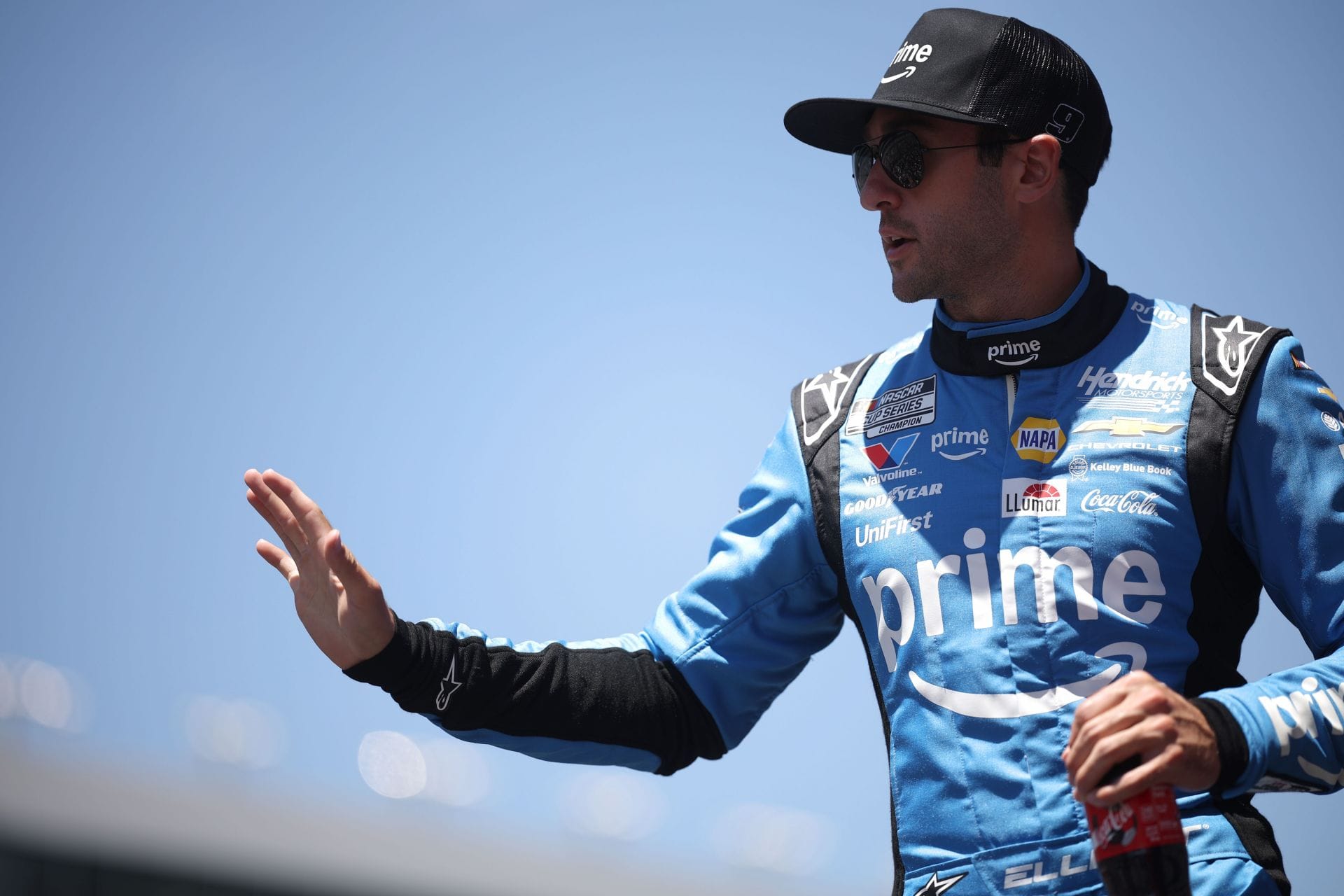 Chase Elliott opens up on delivering Chevrolet a crucial Michigan win amid Ford’s historical dominance: “I don’t need extra motivation”