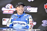 Carson Hocevar (77) no Texas Motor Speedway em 2 de maio de 2026. - Fonte: Imagn