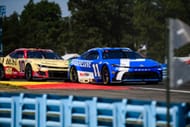 Denny Hamlin (11) e Ty Dillon (10 Kaulig Racing) em Watkins Glen. Fonte: Getty