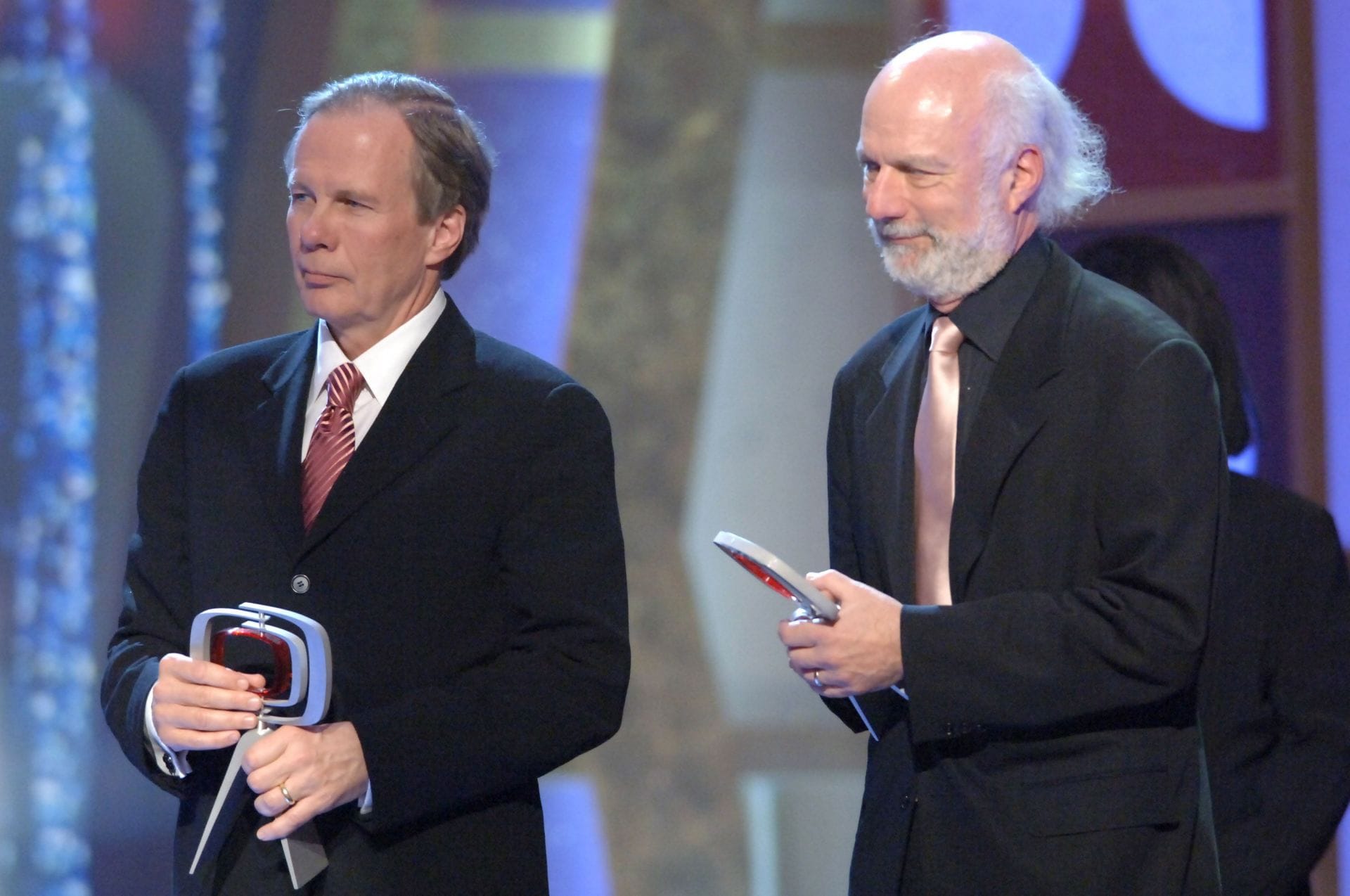 Les Charles e James Burrows, vencedores do Legend Award por "Saúde" no 4º Prêmio Anual TV Land (Fonte: Getty)
