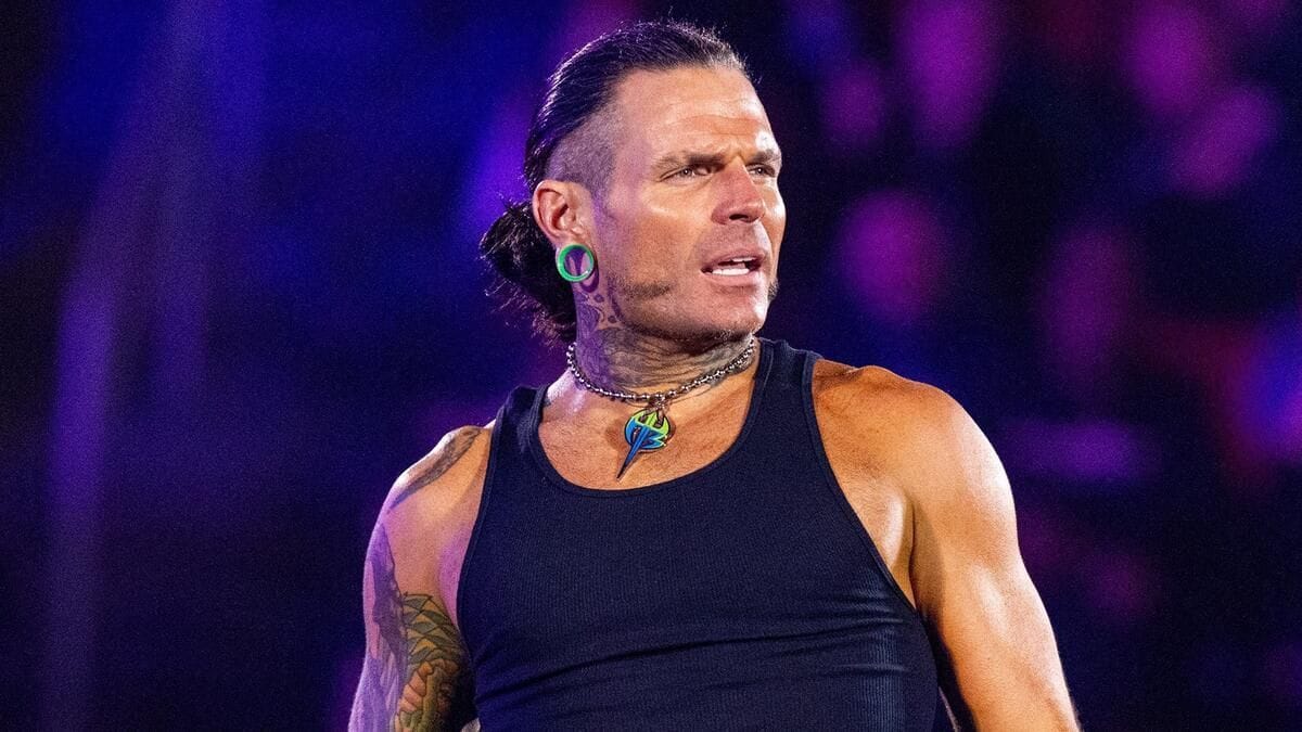 BREAKING: Match Stopped As Jeff Hardy Is Taken Away On A Stretcher