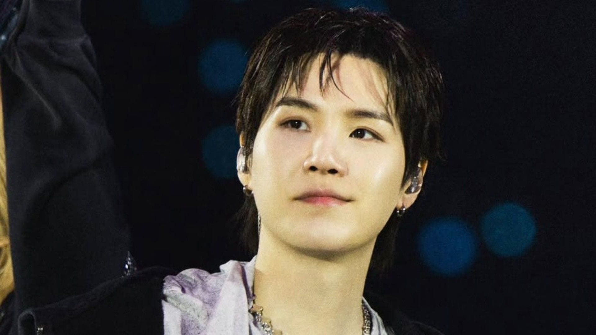 "Just shut up" - Fans slam online post accusing BTS' Suga of using ₩5 billion KRW donation to avoid leaving the group after DUI controversy
