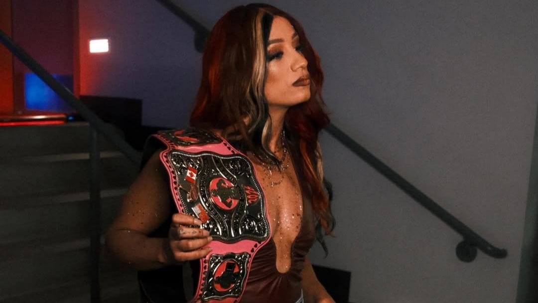 Female AEW star has decided to block Mercedes Moné on social media