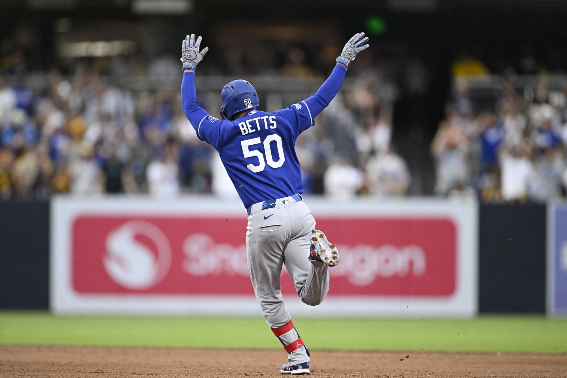 Today's Best MLB Home Run Prop Bets: Top 5 Predictions ft. Elly De La Cruz, Mookie Betts | June 29, 2026