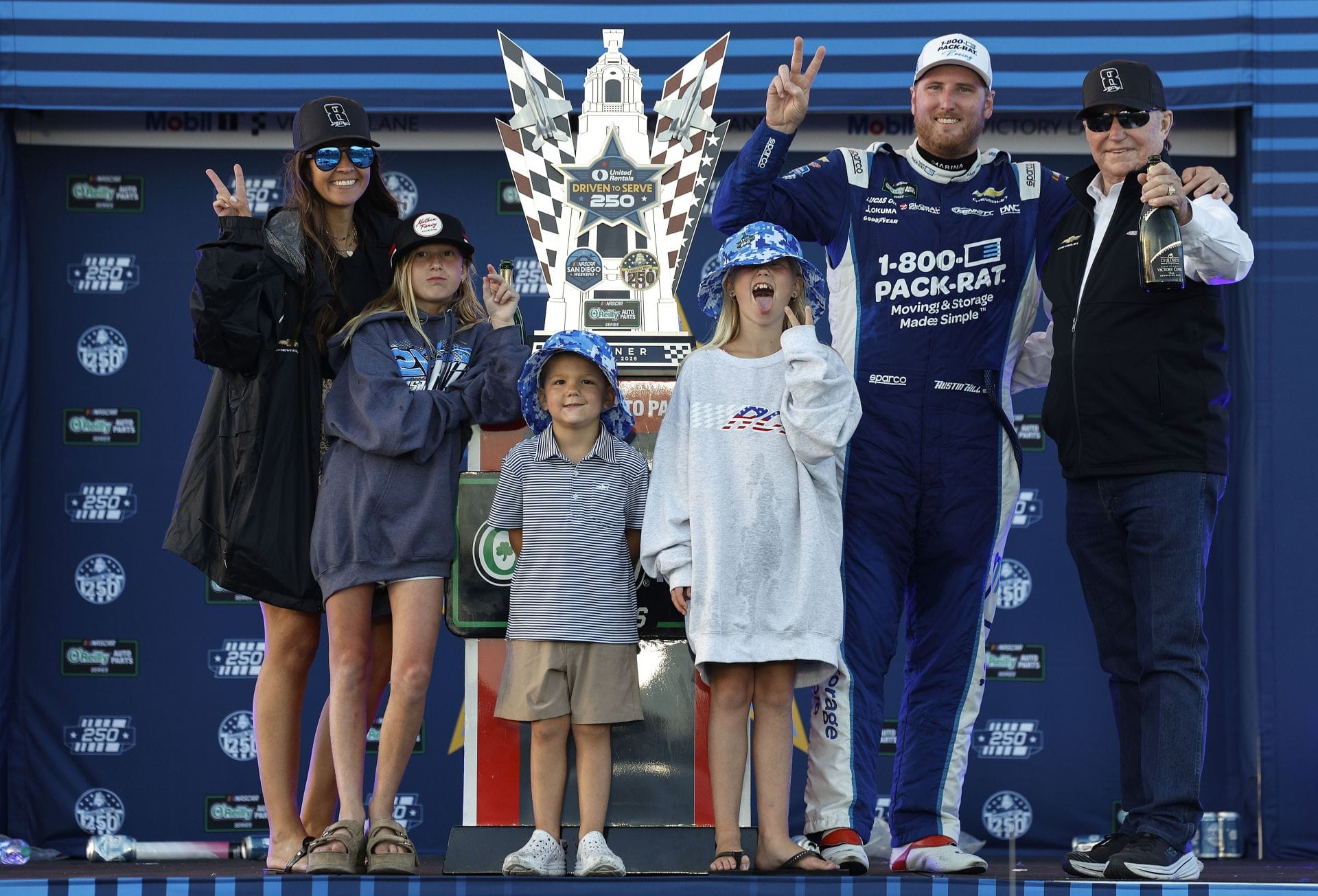 NASCAR O'Reilly Auto Parts Series United Rentals é direcionada para atender 250 - Fonte: Getty