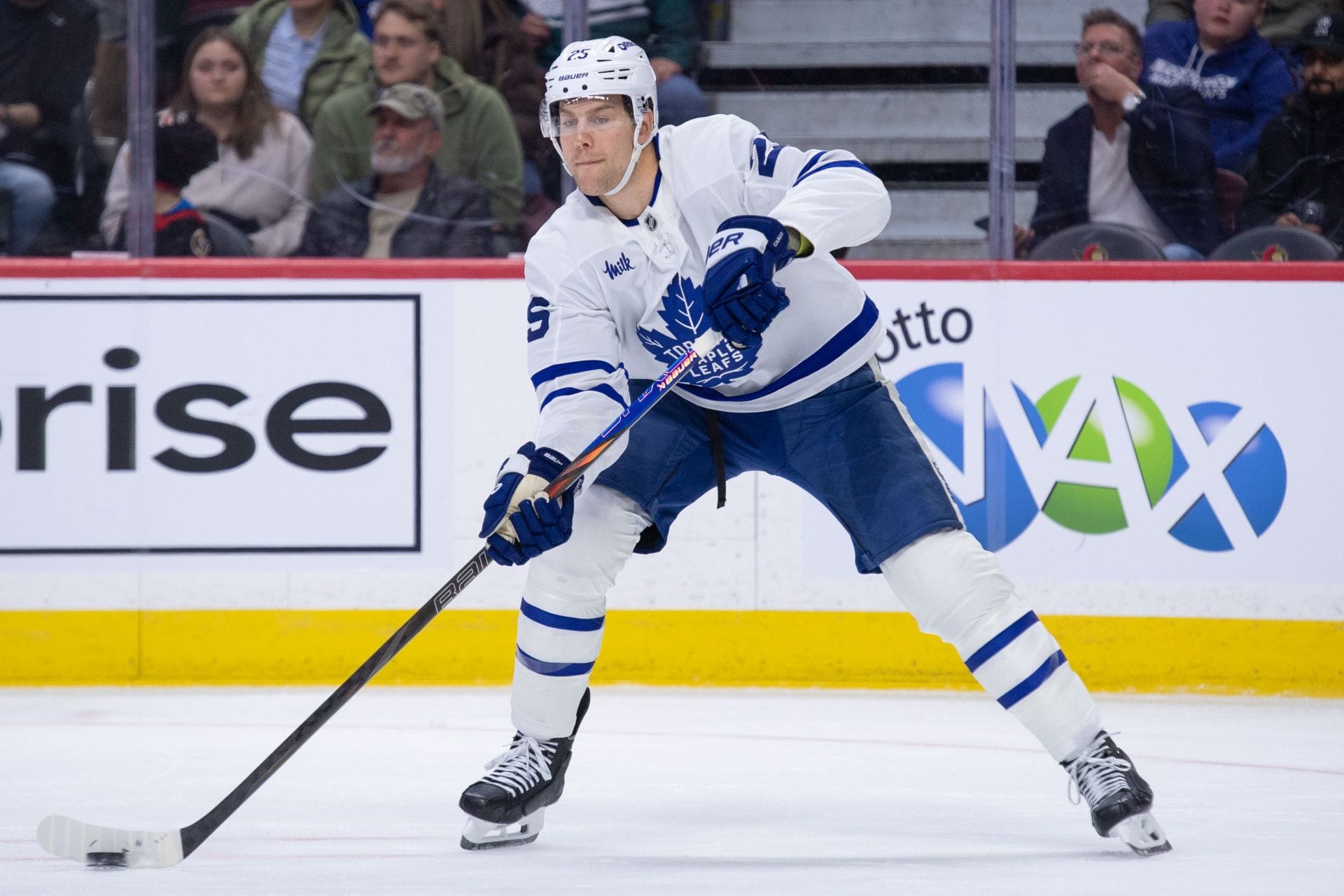NHL fans react as Maple Leafs trade Brandon Carlo just one year after acquiring him - "That is some poor asset management"