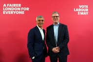 Keir Starmer faz uma visita habitacional com o prefeito trabalhista de Londres, Sadiq Khan, para lançar sua candidatura à reeleição - Fonte: Getty